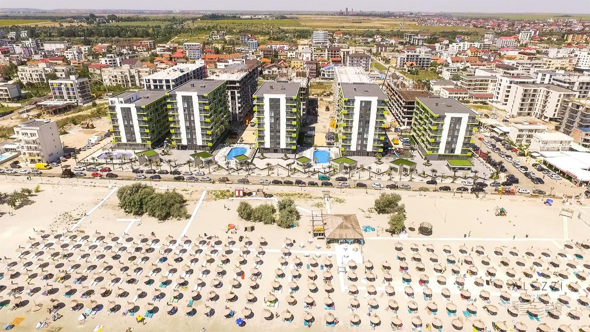 Alezzi Beach Resort นาโวดาริ ภายนอก รูปภาพ