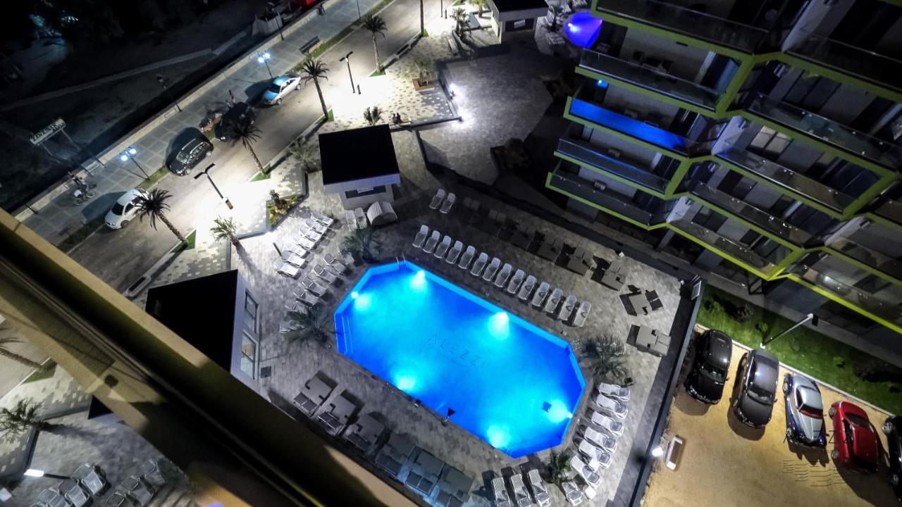 Alezzi Beach Resort นาโวดาริ ภายนอก รูปภาพ